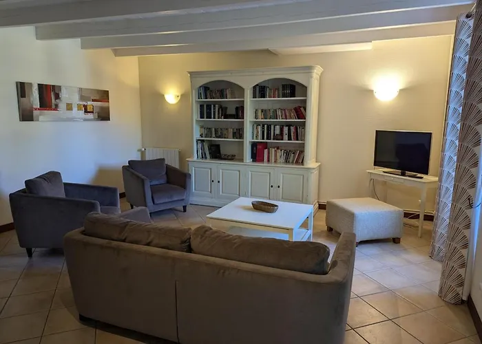 Maison De Charme Avec Piscine Chauffée Et Jardin Privé, Idéale Pour Familles - Fr-1-653-85 Сasa de vacaciones